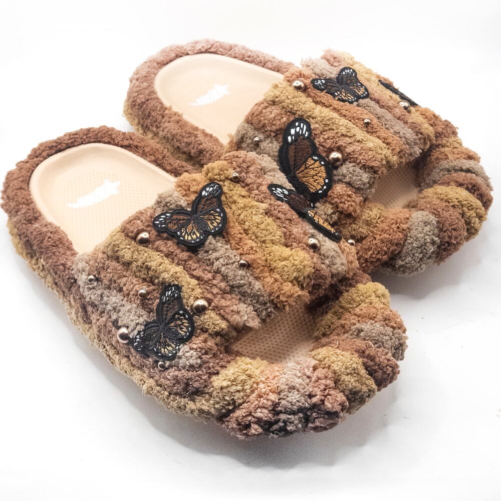 The Superstar Store Yarn Slides Size 9-10 Brown Sugar Boho Cozy Whimsical